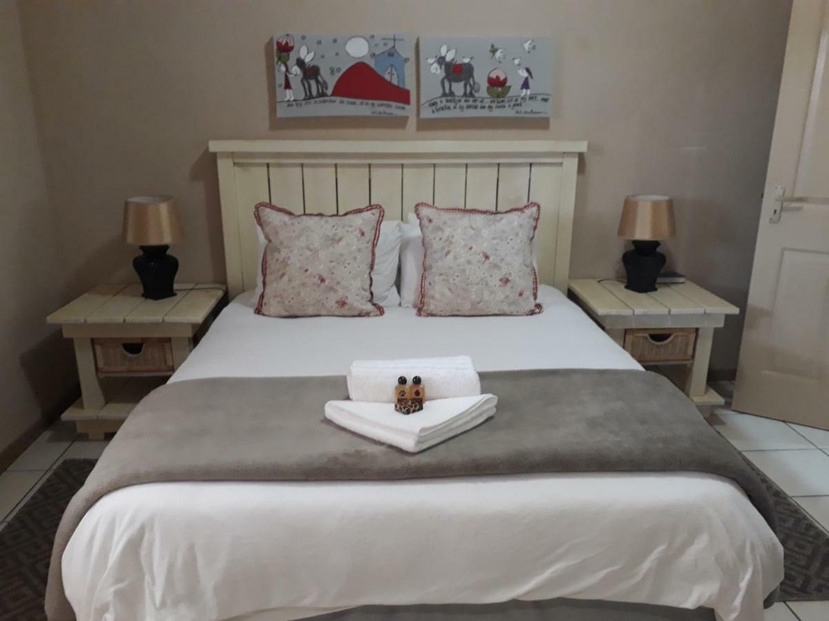 Augrabies De Oude Stoor Guesthouse Luaran gambar